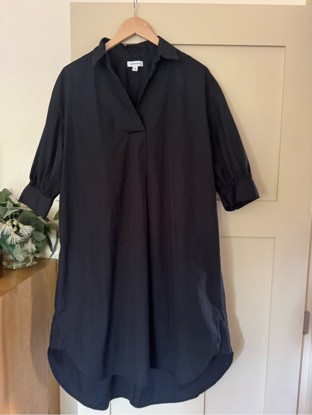 Nordstrom Brand Black M Poplin Midi Dress Collared V Neck